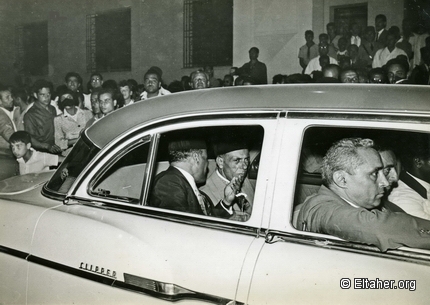 1956 - Eltaher and Bourguiba in official car